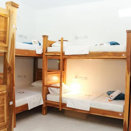 Casa Torres Centro Historico - Adults Only Hostal