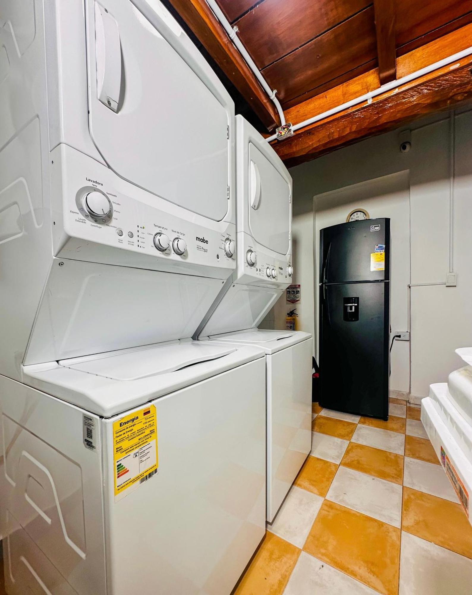 Casa Torres Centro Historico - Adults Only Hostel *